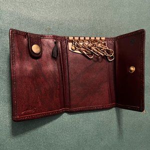 Lodis Trifold Burgundy  Leather 6 Hook Key Holder .